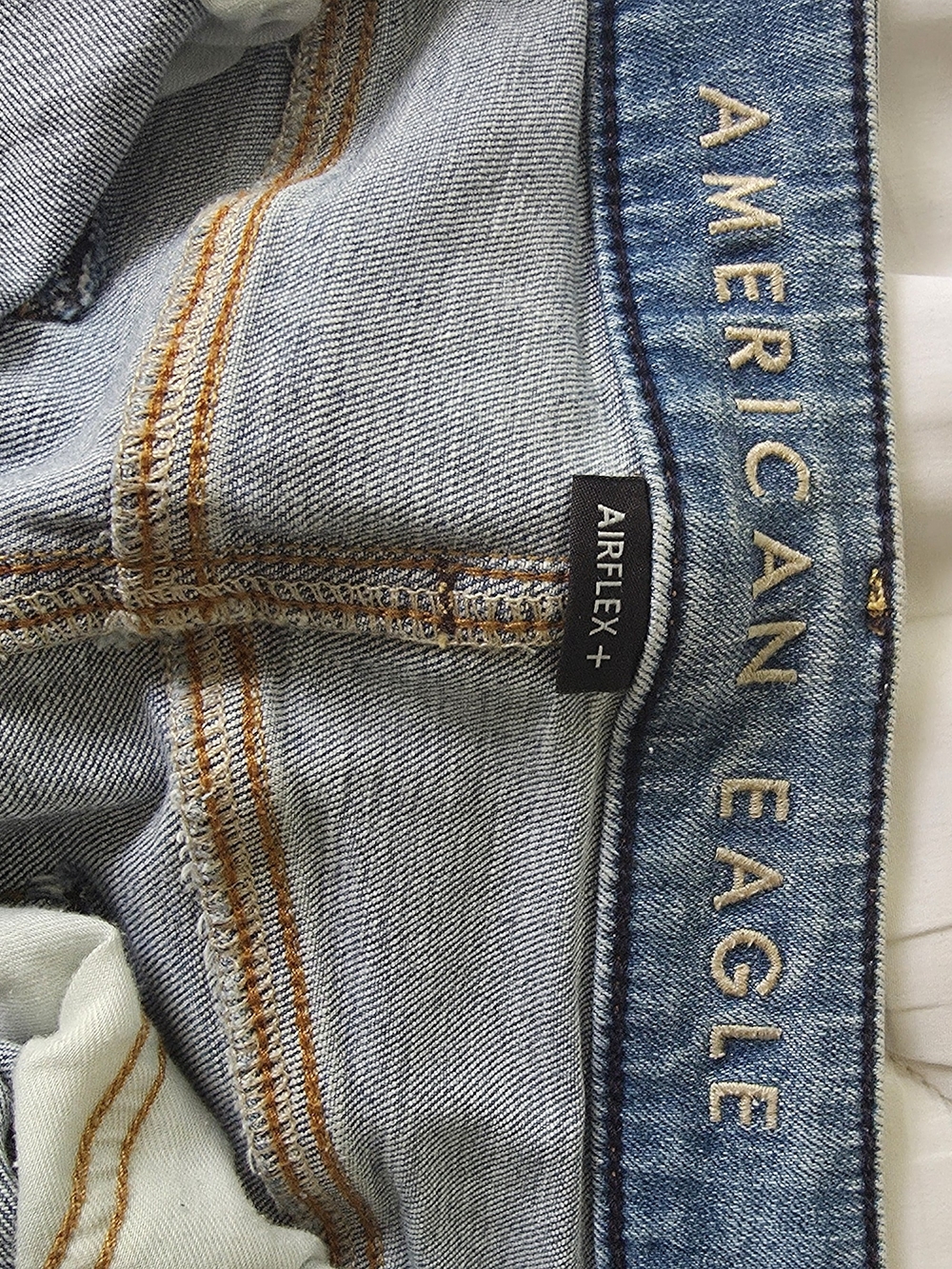 American Eagle Outfitters Men’s Light Blue AirFlex+ Jeans